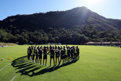 Botafogo recebe dinheiro de investidor para quitar dívidas com elenco
