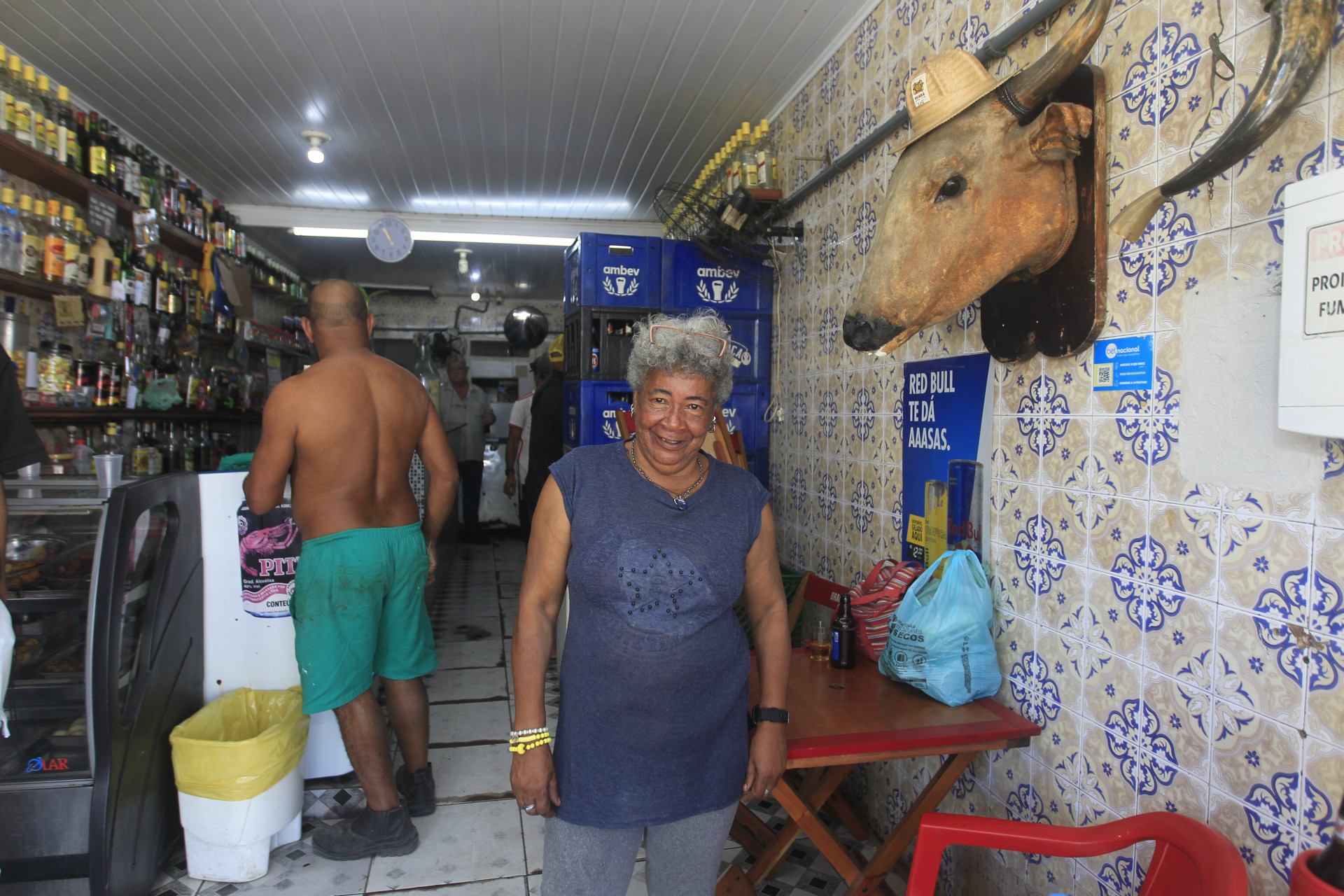 Copa do Mundo 2026 - Bar dos Cornos, em São Gonçalo, Região Metropolitana do Rio de Janeiro. Na foto: Marilene Silva - Reginaldo Pimenta/Agência O Dia