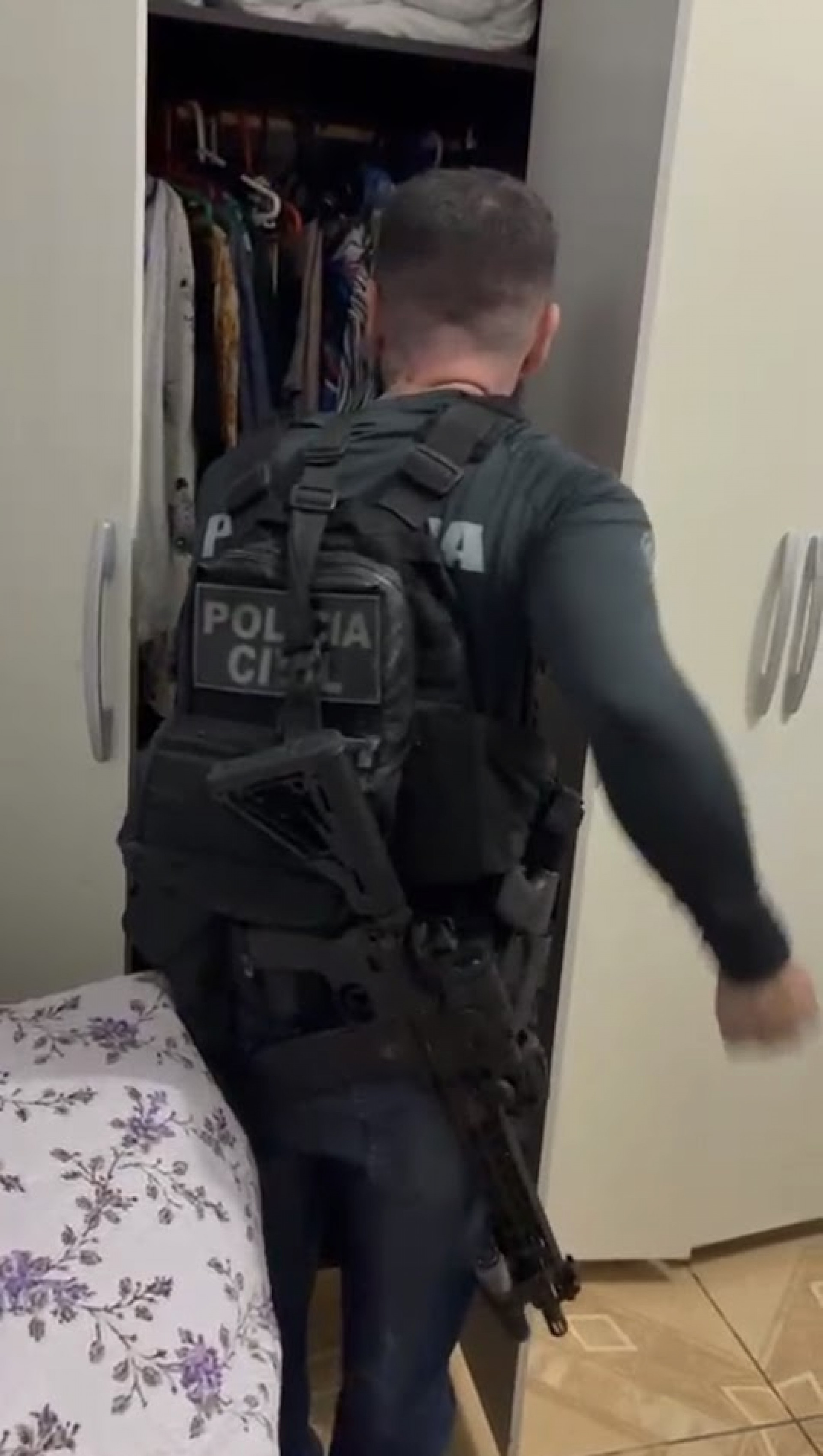 Agentes cumprem mais de 40 mandados em dez estados brasileiros