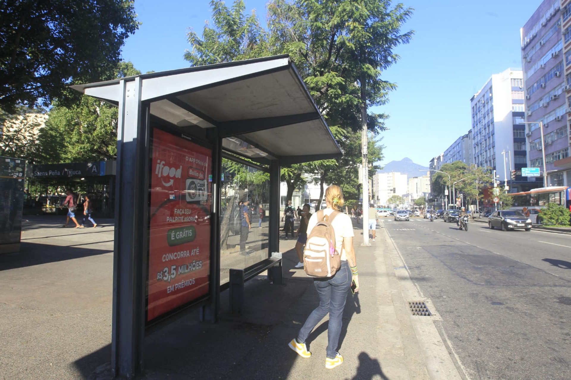 Passageiros de ponto na Praça Sáenz Peña relatam começo de normalidade no serviço de ônibus - Reginaldo Pimenta / Agência O Dia