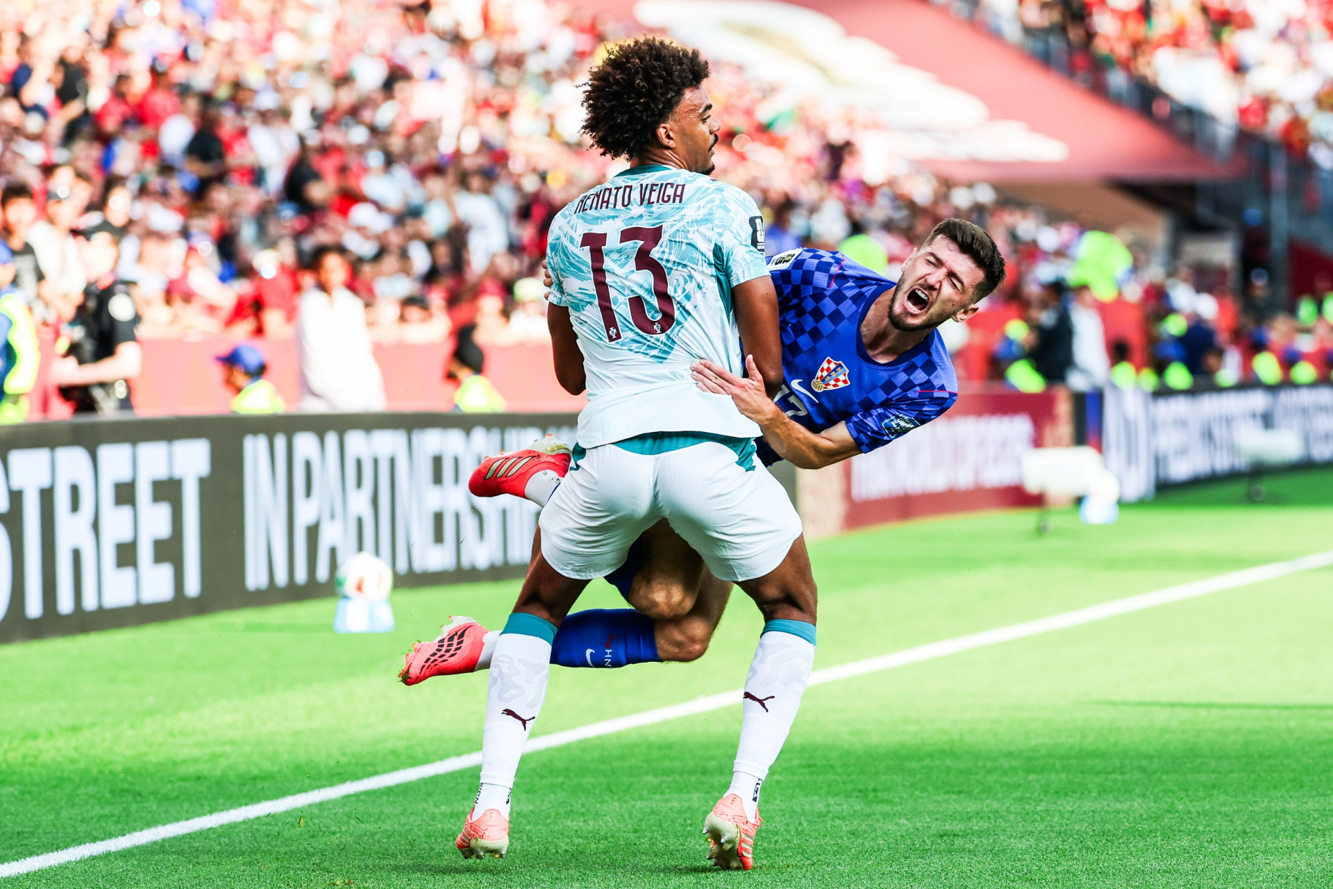 Portugal enfrentou a Croácia na segunda fase da Copa do Mundo - Willian Volcov/Parceiro/Agência O Dia