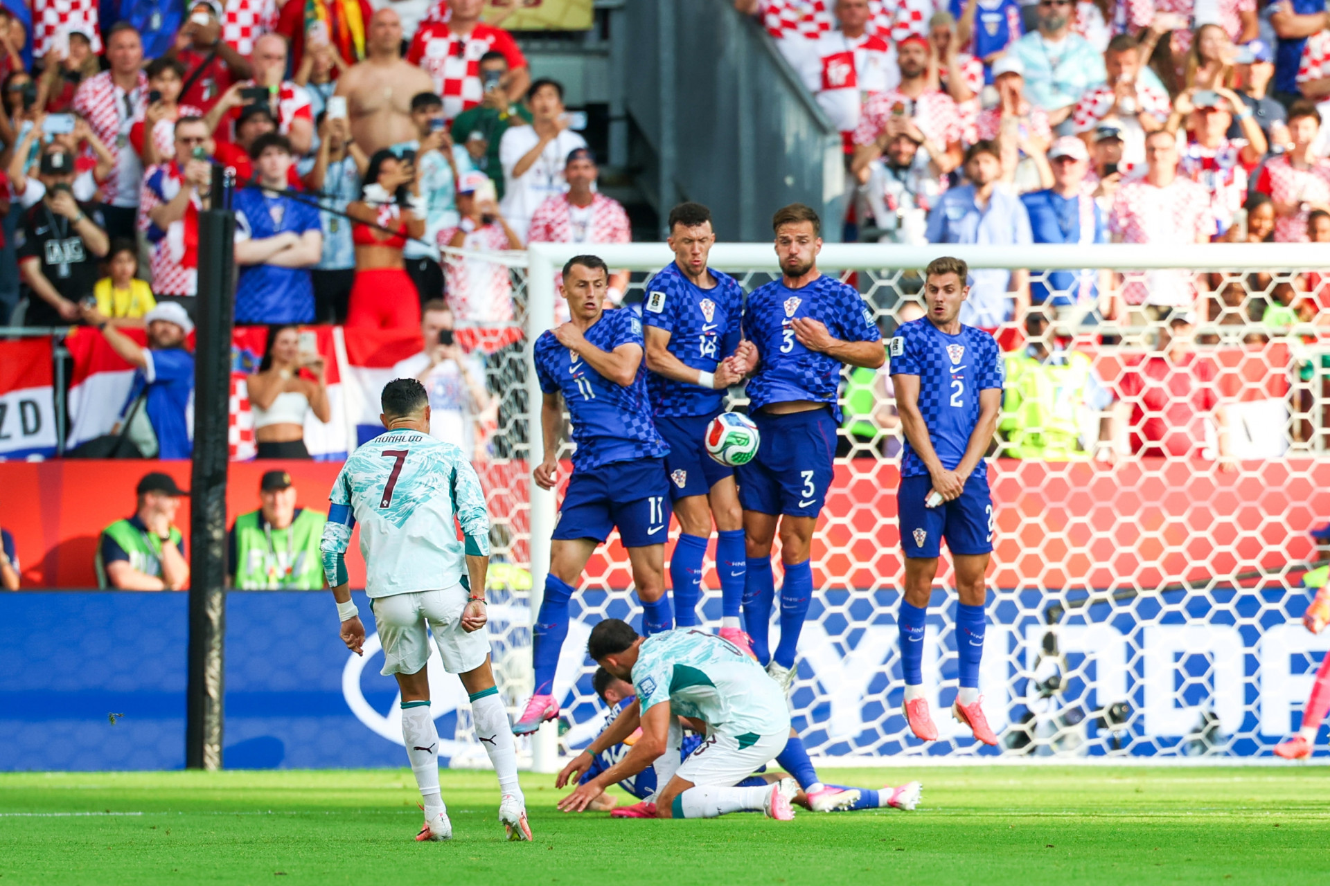 Portugal enfrentou a Croácia na segunda fase da Copa do Mundo - Willian Volcov/Parceiro/Agência O Dia
