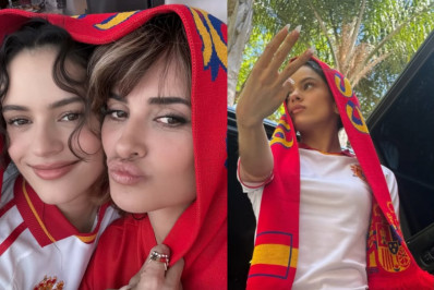Rosalia e Penélope Cruz posam juntas comemorando vitória da Espanha