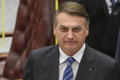 Alexandre de Moraes decide manter Bolsonaro em prisão domiciliar