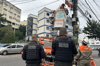 Mais de 28 mil irregularidades são identificadas em rede elétrica no Rio