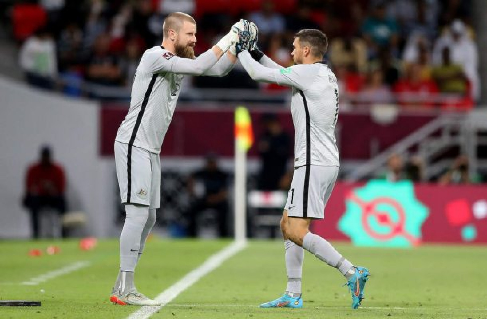 Goleiro australiano que entrou para os p&ecirc;naltis j&aacute; tinha sido substitu&iacute;do em 2022