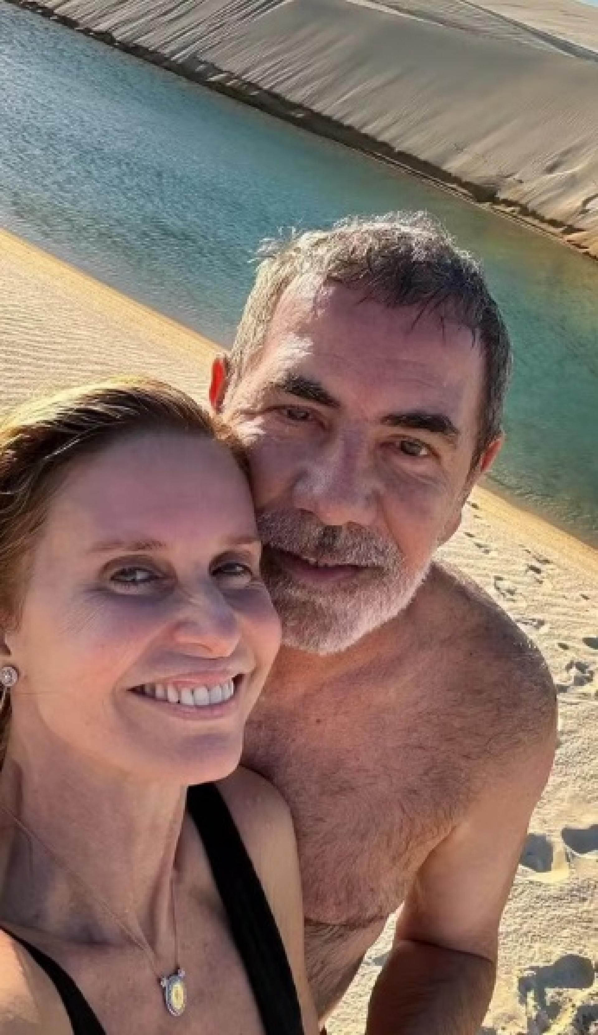 Paula Burlamaqui  ao lado do namorado, o empresário e colecionador de obras de arte Luís Paulo Montenegro - Reprodução Instagram