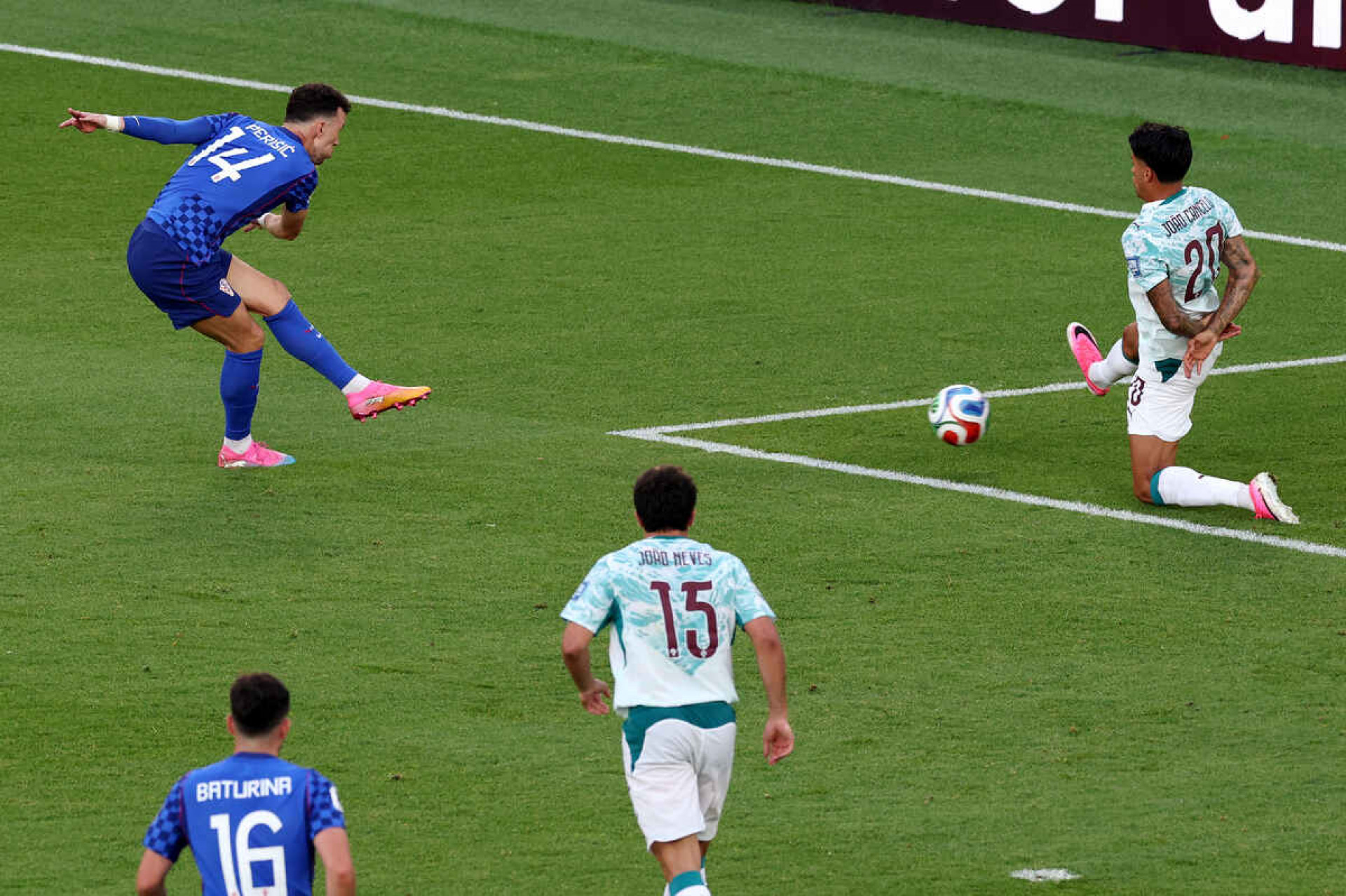 “N&atilde;o sei o que o amanh&atilde; reserva”, Perisic abre o jogo sobre futuro na Cro&aacute;cia