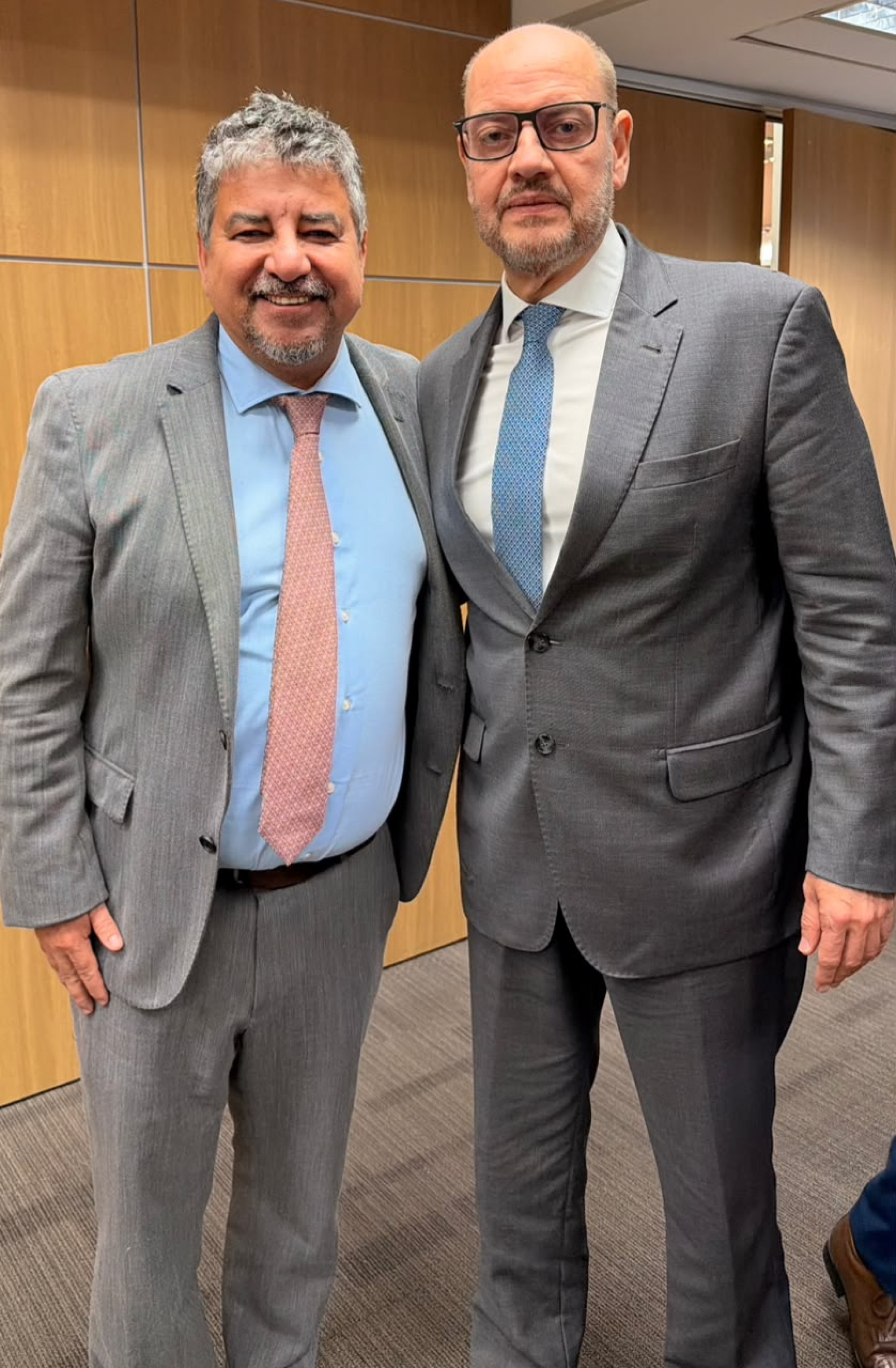 Prefeito de Maricá e vice-presidente nacional do PT, Washington Quaquá, se reuniu com o governador interino do Estado do Rio de Janeiro