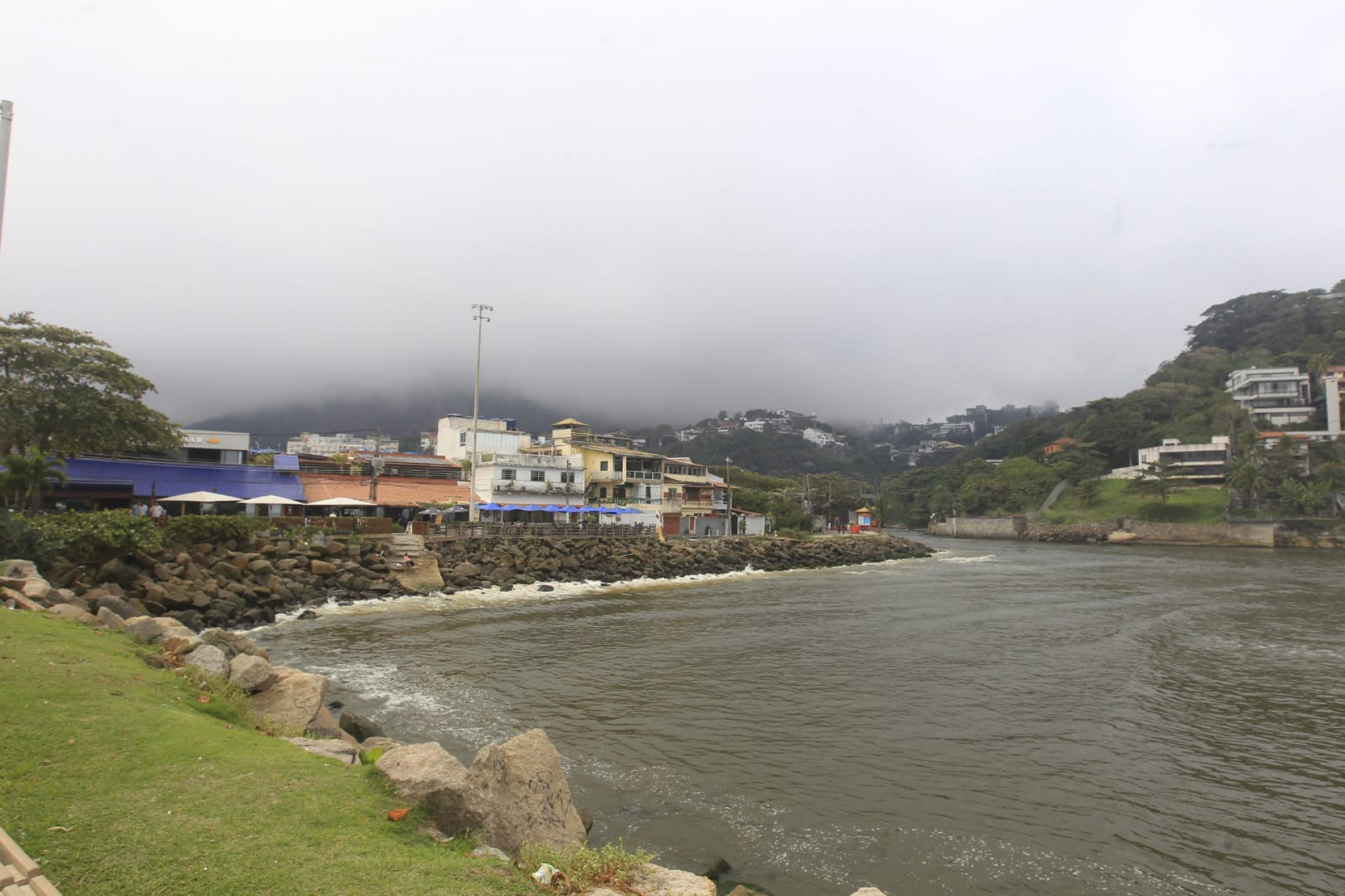 J&aacute; o domingo (5) as temperaturas devem oscilar entre 17&deg;C e 22&deg;C - Reginaldo Pimenta/ Ag&ecirc;ncia O Dia