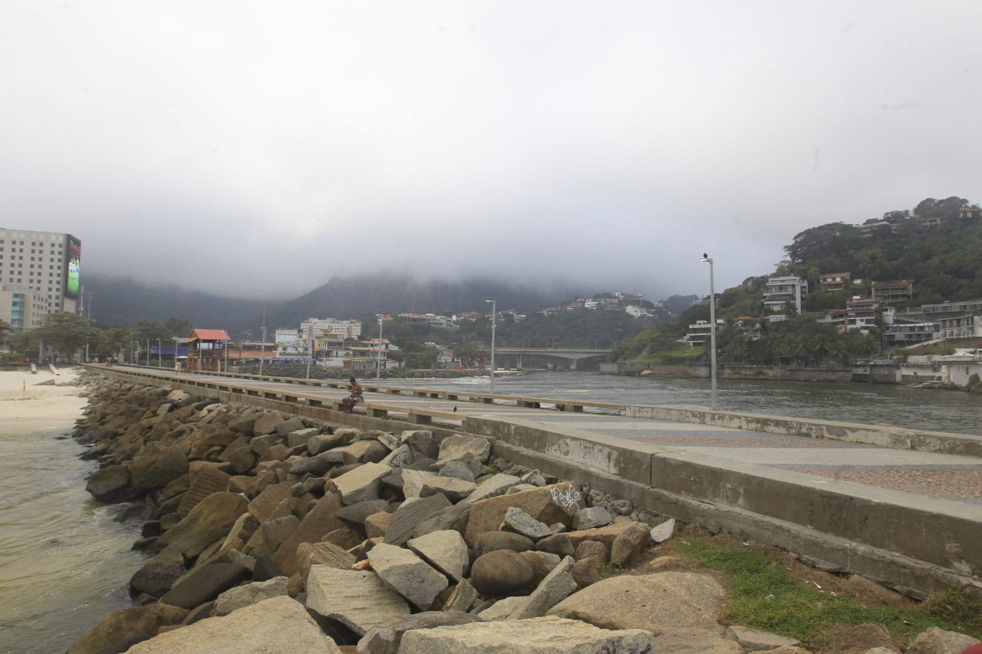 No s&aacute;bado (4), o tempo permanece inst&aacute;vel com temperatura varia entre 18&deg;C e 24&deg;C - Reginaldo Pimenta/ Ag&ecirc;ncia O Dia