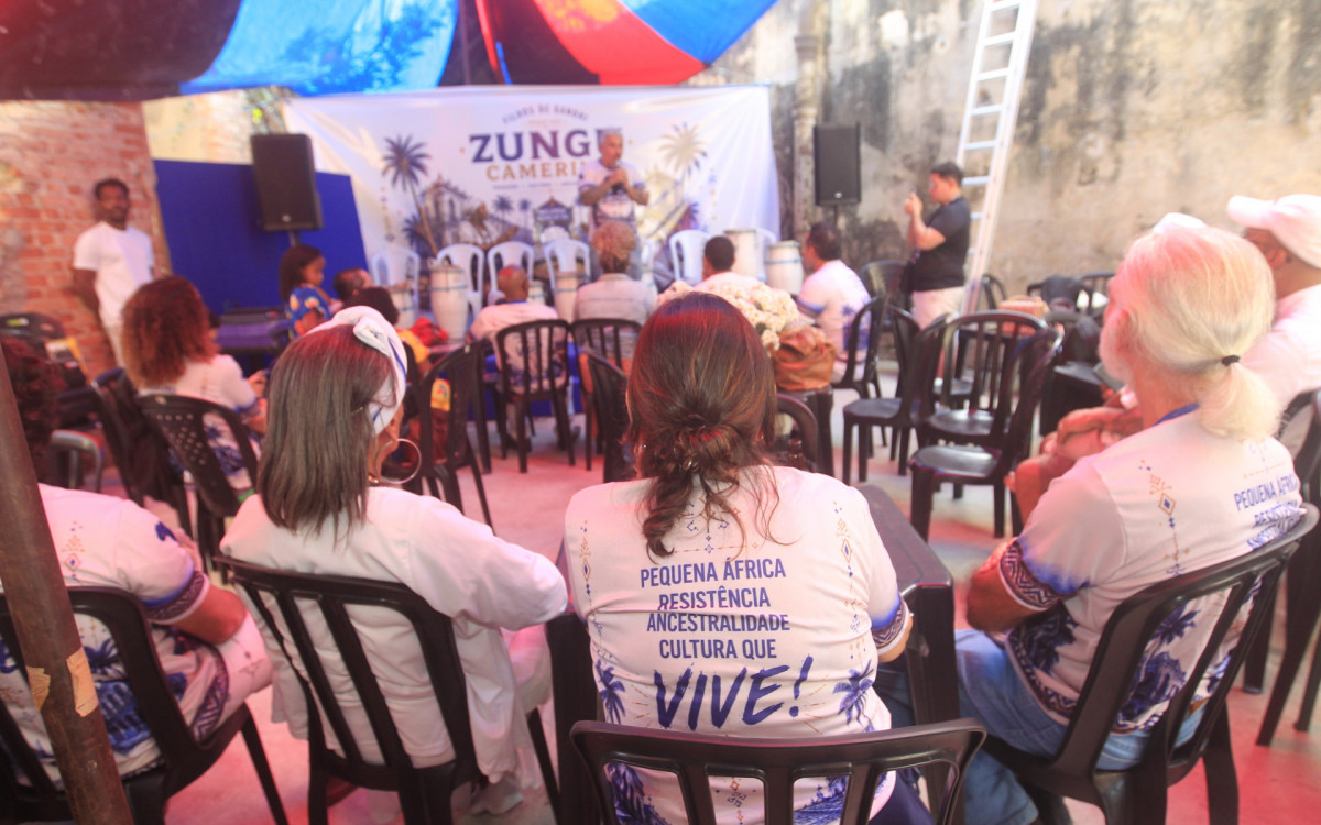 Evento Zungu Camerino, que celebra a cultura negra e ancestralidade. A festança reúne gastronomia tradicional, música e manifestações artísticas, na Associação Cultural Recreativa Filhos de Gandhi Rio, no Centro do Rio, neste sábado (04). - Reginaldo Pimenta/Agência O Dia