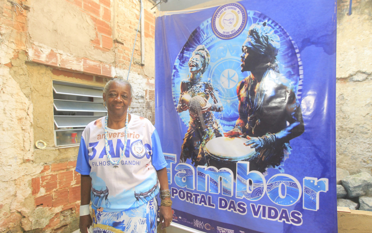 Evento Zungu Camerino, que celebra a cultura negra e ancestralidade. A festança reúne gastronomia tradicional, música e manifestações artísticas, na Associação Cultural Recreativa Filhos de Gandhi Rio, no Centro do Rio, neste sábado (04). Na foto: Milemba - Reginaldo Pimenta/Agência O Dia