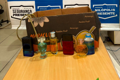 Quase 30 frascos de perfumes adulterados são apreendidos em Nilópolis