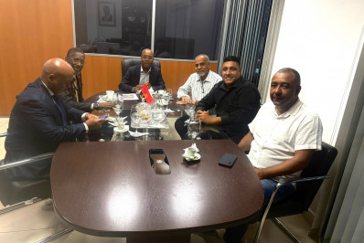 Presidente da Porto da Pedra apresenta enredo do Carnaval 2027 ao consulado de Angola