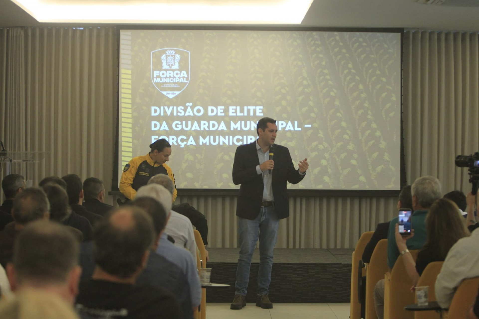 Prefeitura do Rio apresenta atuação da Força Municipal a empresários e moradores da Barra da Tijuca - Reginaldo Pimenta / Agência O Dia