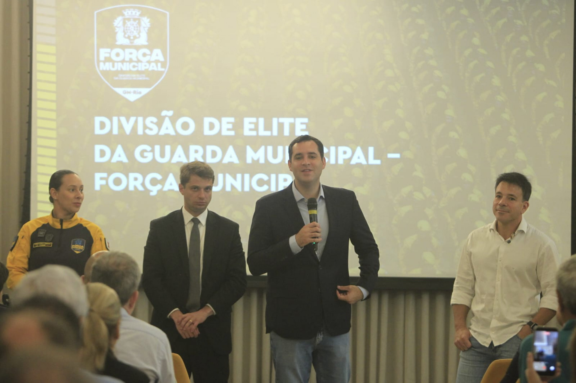 Prefeitura do Rio apresenta atuação da Força Municipal a empresários e moradores da Barra da Tijuca - Reginaldo Pimenta / Agência O Dia