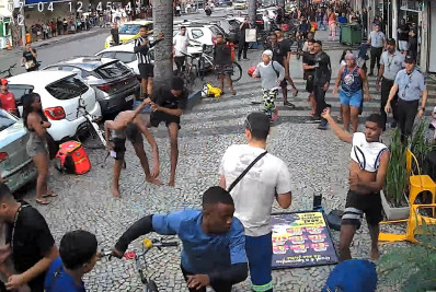 Vídeo: Briga generalizada assusta lojistas na Tijuca