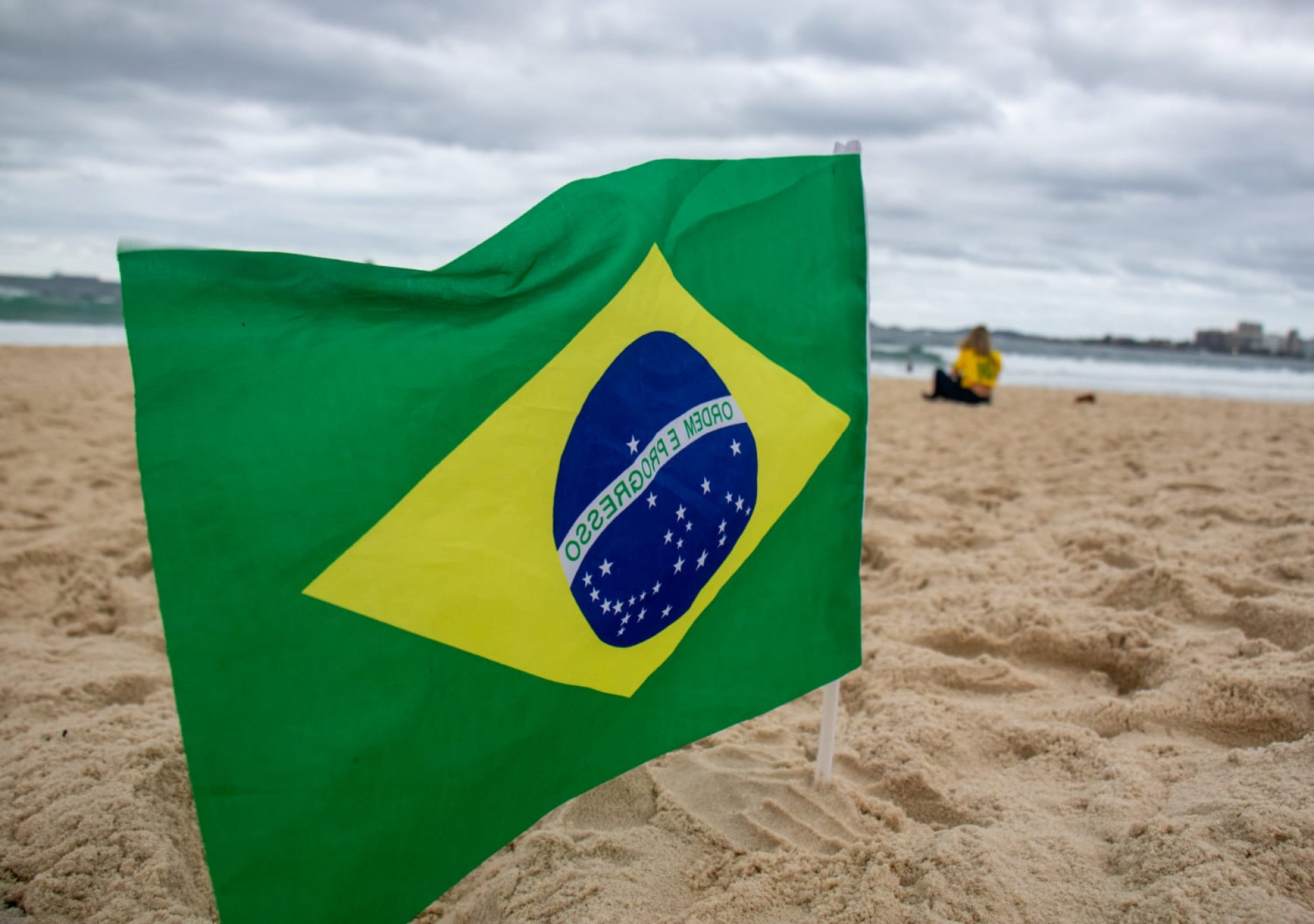Previsão do tempo neste domingo (5) na Praia de Copacabana, na Zona Sul do Rio - Érica Martin/Agência O Dia