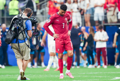 Jornais de Portugal repercutem eliminação e despedida de CR7 na Copa