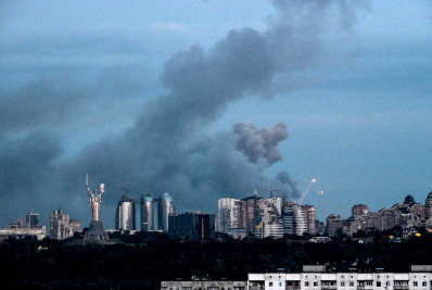 Ataque russo a Kiev deixa 14 mortos antes de cúpula da Otan