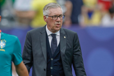 Ancelotti opta por não voltar ao Brasil com delegação da Seleção