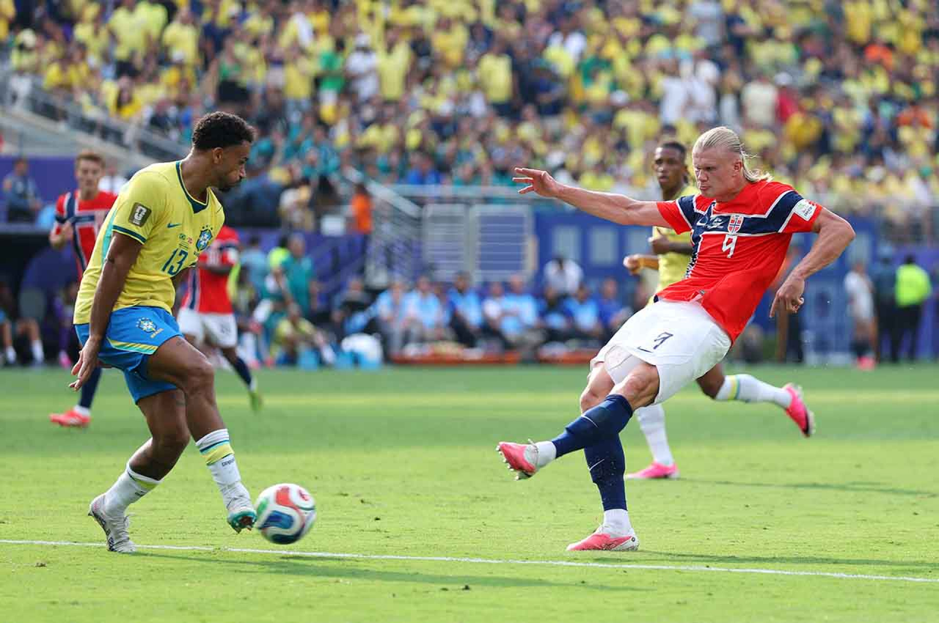 EAST RUTHERFORD, NEW JERSEY - JULY 05: Erling Haaland #9 of Norway scores his team's second goal during the FIFA World Cup 2026 Round of 16 match between Brazil and Norway at New York New Jersey Stadium on July 05, 2026 in East Rutherford, New Jersey. (Photo by Al Bello/Getty Images)