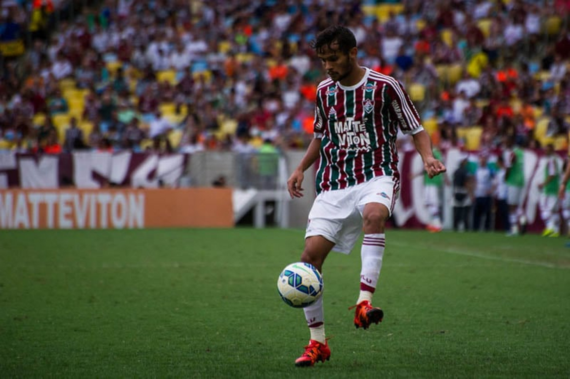Fluminense faz consulta por Gustavo Scarpa, do Atl&eacute;tico