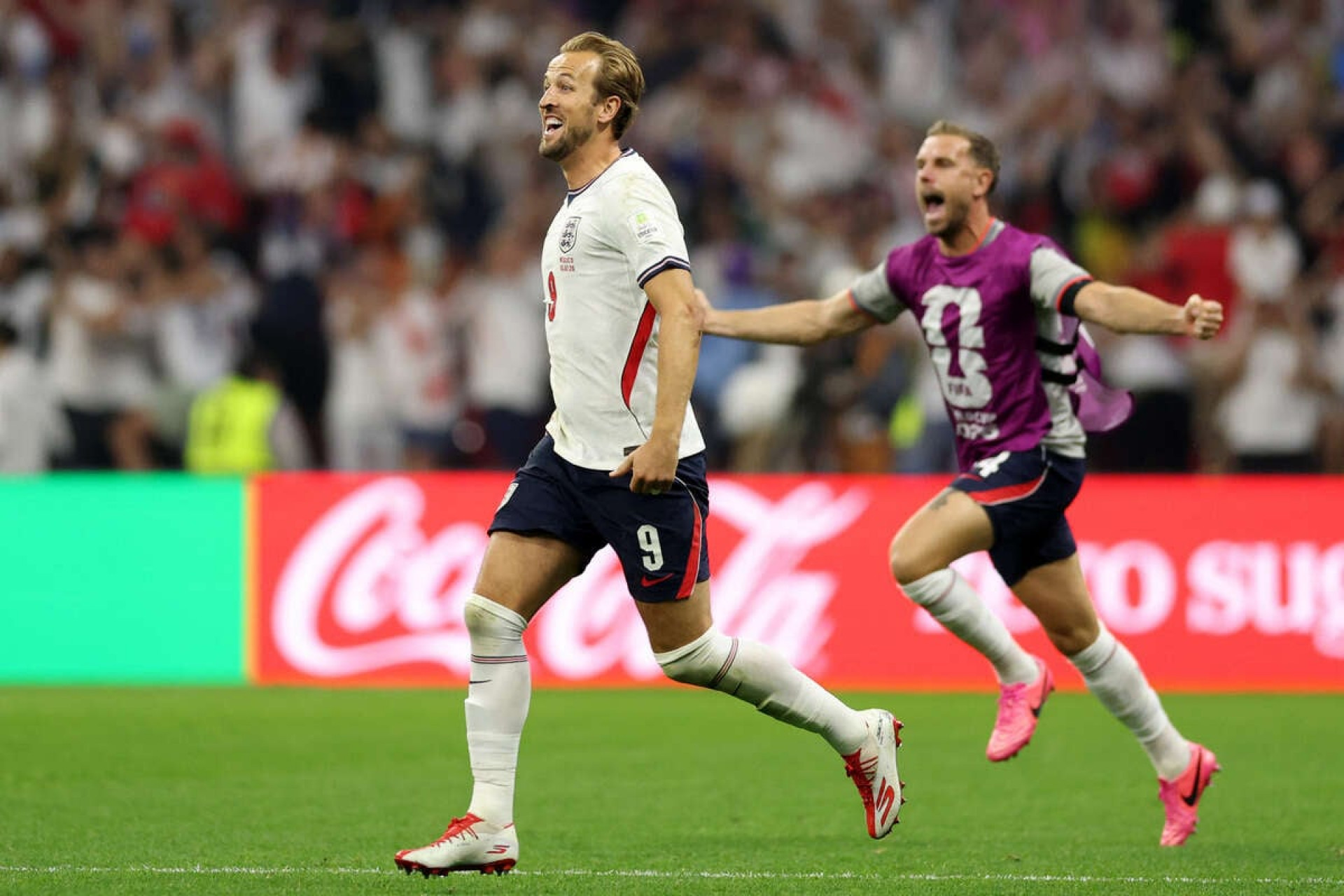 Jogador da Inglaterra sofre fratura e est&aacute; fora da Copa do Mundo