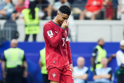 Ibrahimovic lamenta adeus de CR7 na Copa: 'Ele tentou ser campeão'