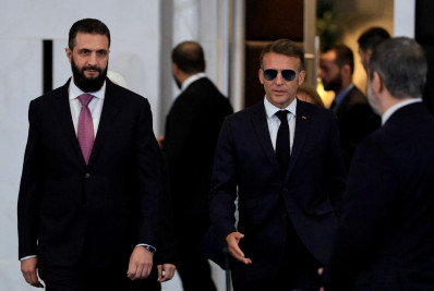 Bombas atingem área próxima ao hotel de Macron em Damasco