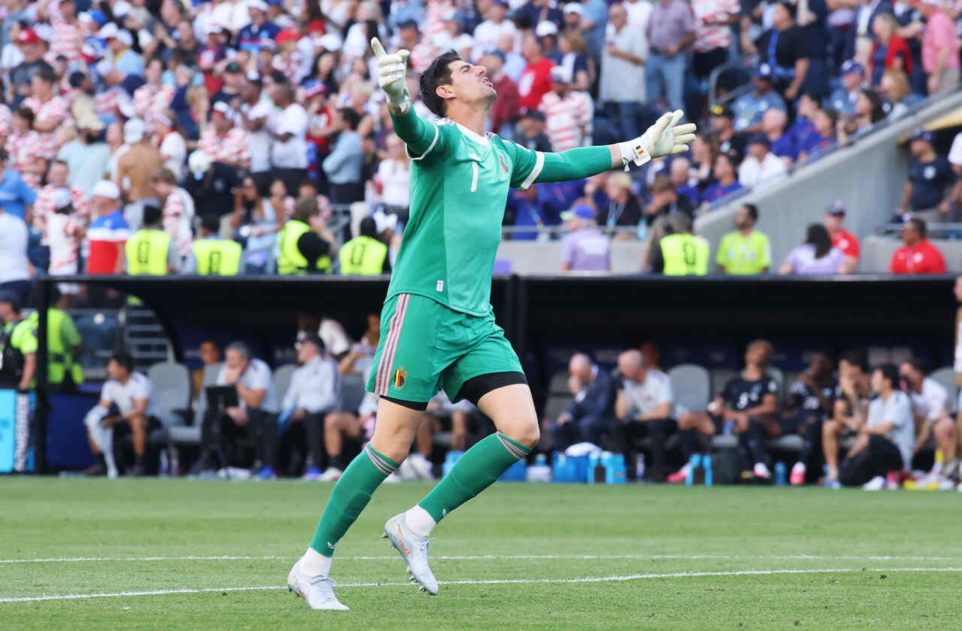 Courtois destaca atua&ccedil;&atilde;o da B&eacute;lgica na Copa e afirma: “Faltou respeito com a gente”