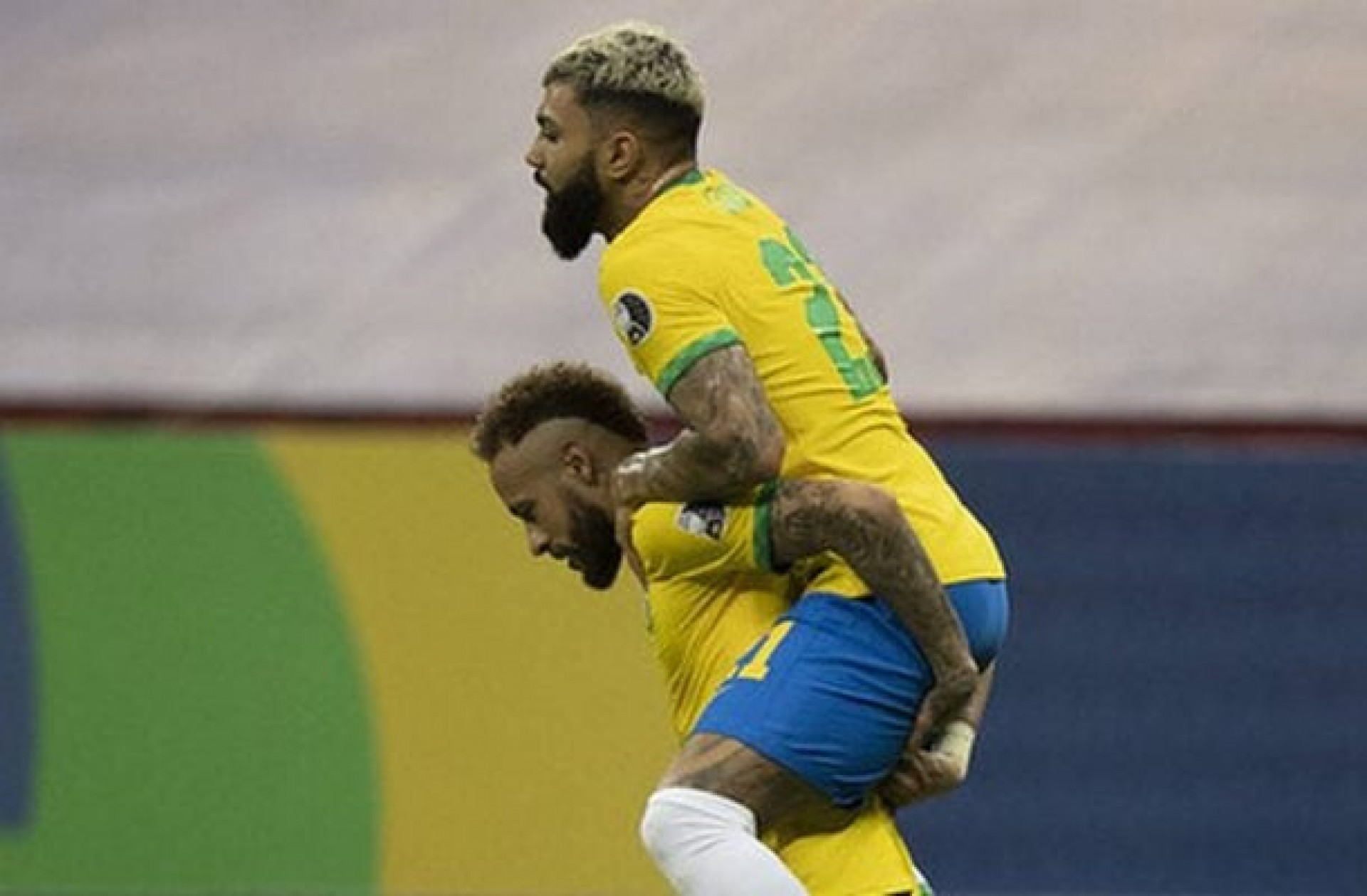 Gabigol e Rafaella homenageiam Neymar ap&oacute;s elimina&ccedil;&atilde;o na Copa: ”Maior de todos”
