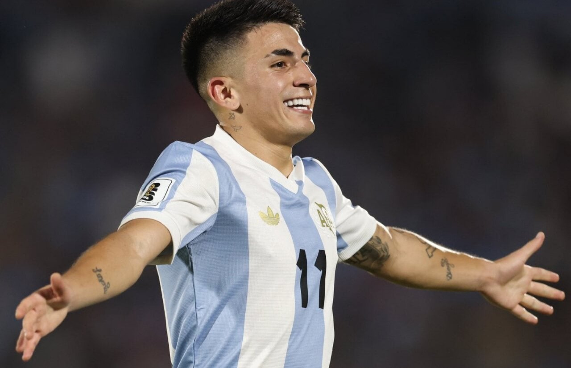 River Plate pagar&aacute; R$ 127 milh&otilde;es por Almada, ex-Botafogo