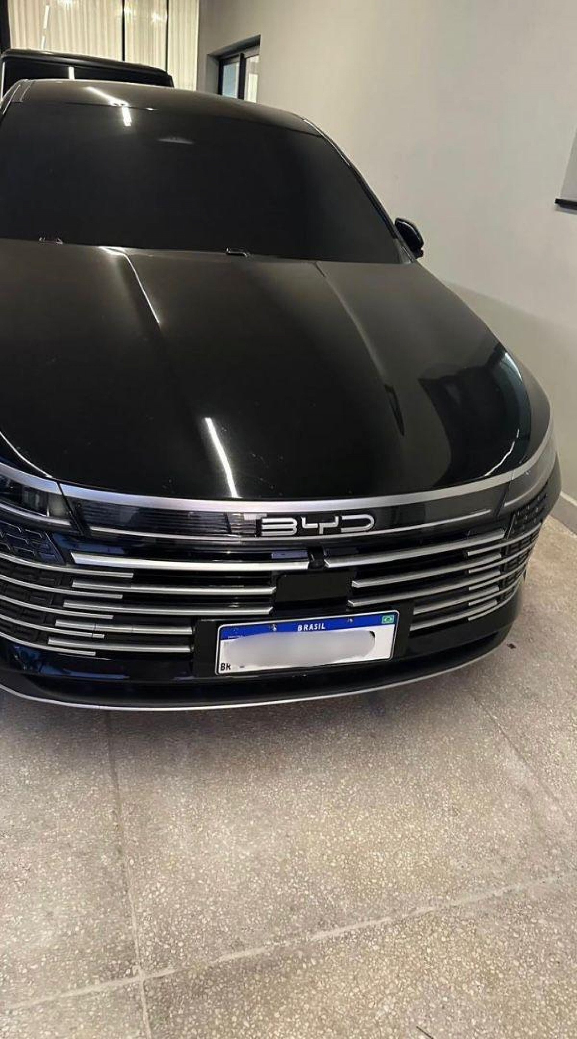 Polícia Federal apreendeu carros de luxo na sexta fase da operação Unha e Carne - Divulgação / Polícia Federal