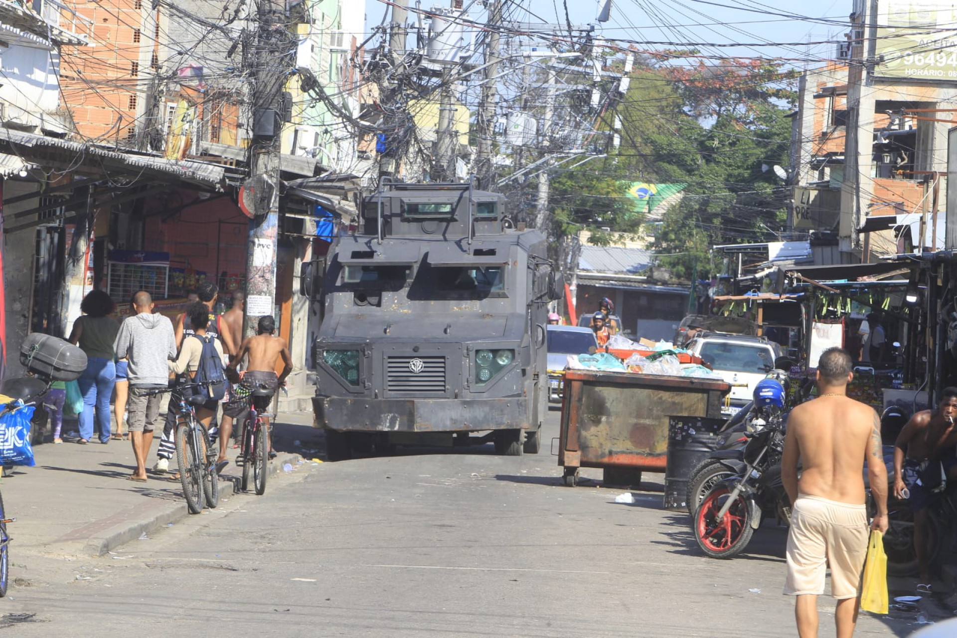 Policiais do 18º BPM (Jacarepaguá) atuam na Cidade de Deus - Reginaldo Pimenta / Agência O Dia