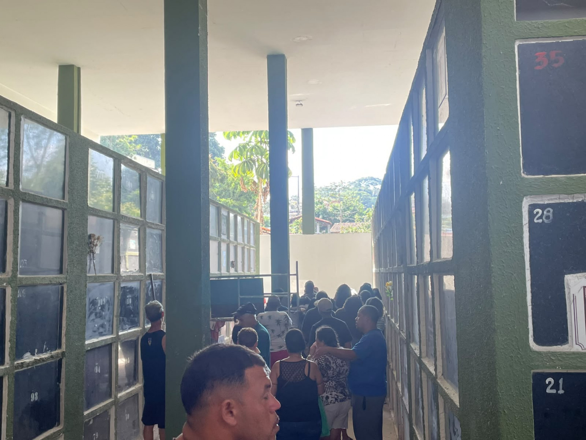 José Roberto Anacleto da Silva foi sepultado no Cemitério Municipal de Maricá - Romulo Cunha / Agência O DIA