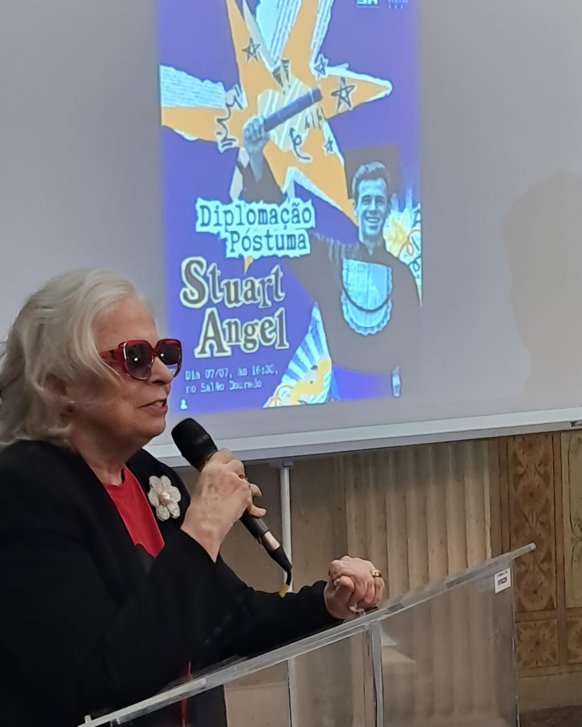A jornalista Hildegard Angel relembrou o sofrimento vivido pela família