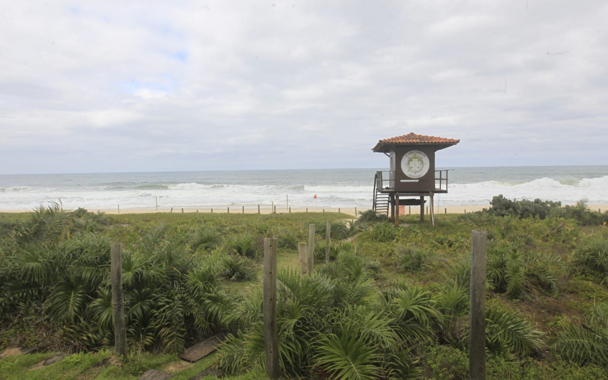 Tempo instável na Praia da Reserva, no Recreio