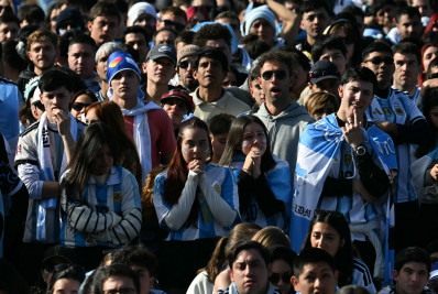 Festa por classificação da Argentina termina com morte de torcedor