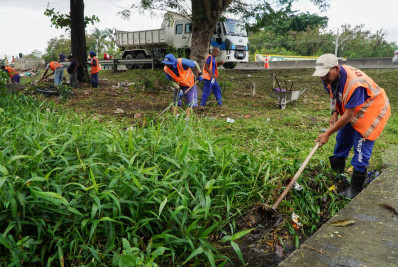 Começa a revitalização de área usada para descarte irregular de lixo na BR-101