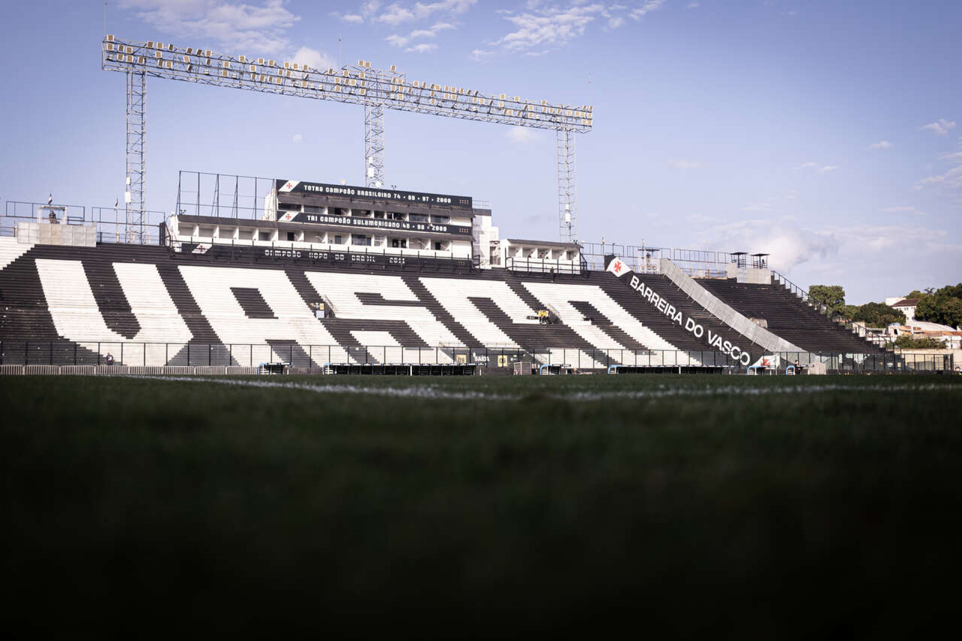 Justi&ccedil;a nega pedido e mant&eacute;m interven&ccedil;&atilde;o na SAF do Vasco