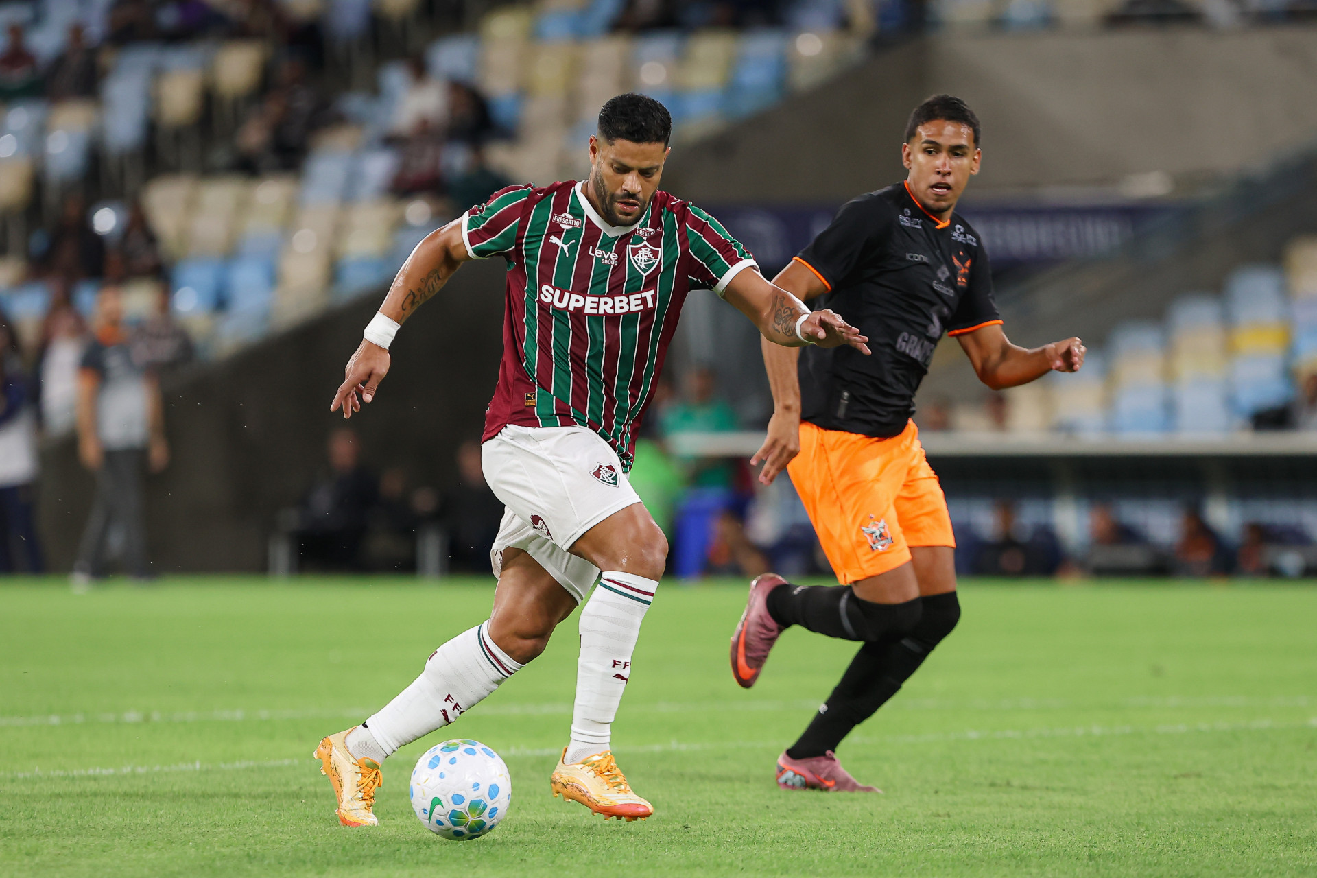 Hulk estreou pelo Fluminense em amistoso contra o Nova Iguaçu, no Maracanã - Lucas Merçon/Fluminense