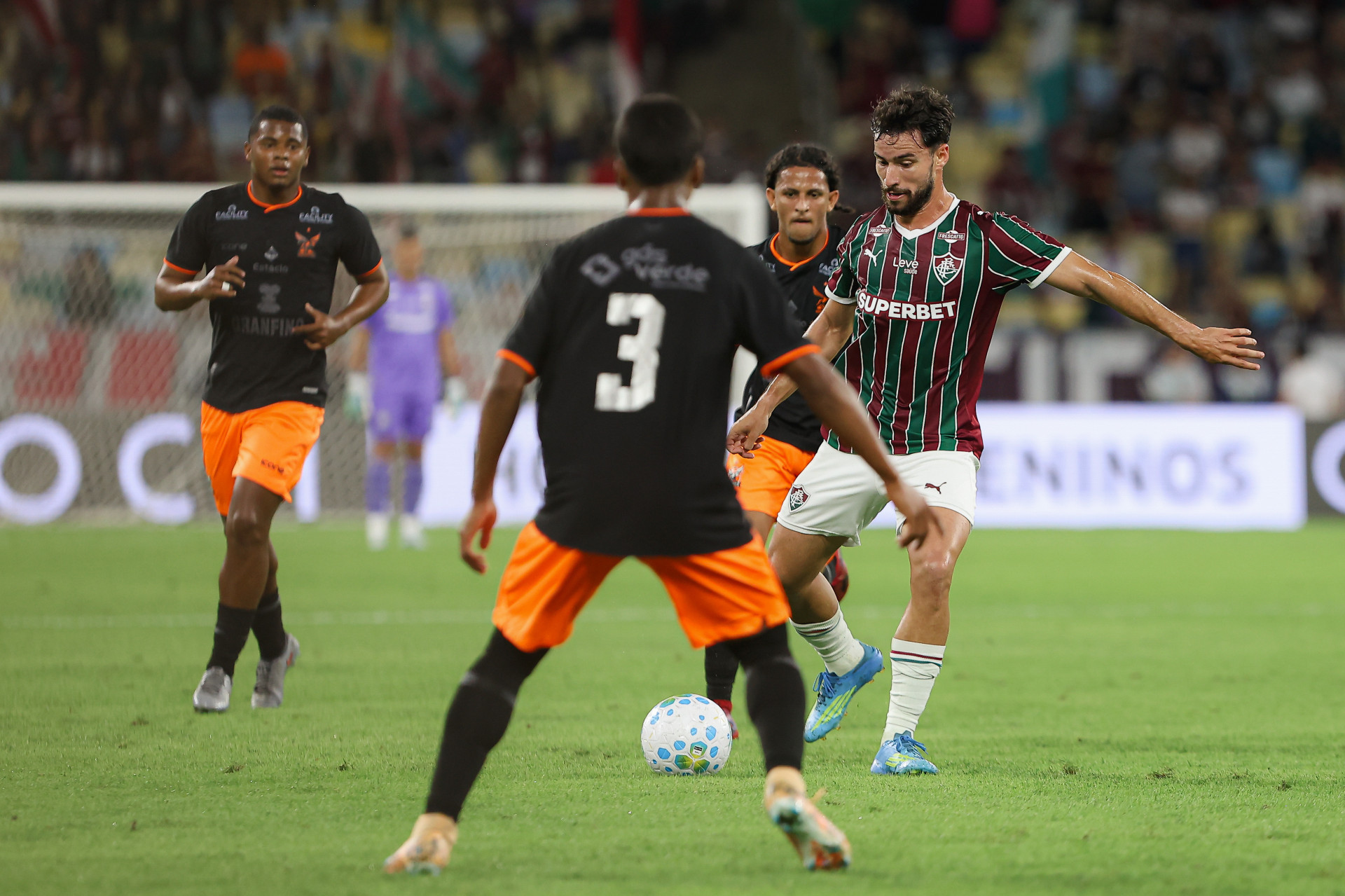 Martinelli em ação pelo Fluminense no amistoso contra o Nova Iguaçu, no Maracanã - Lucas Merçon/Fluminense
