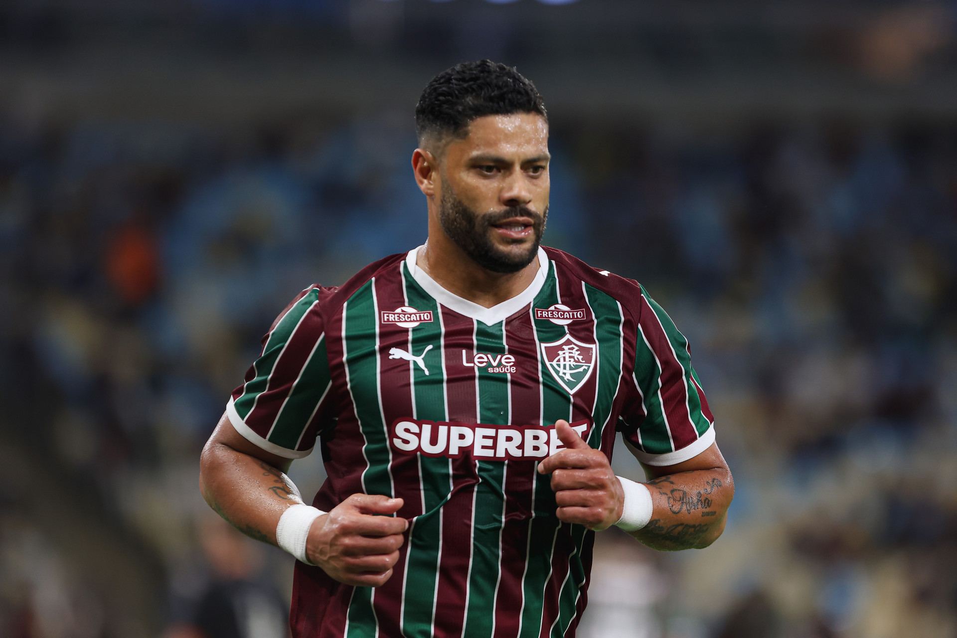 Hulk estreou pelo Fluminense no amistoso contra o Nova Igua&ccedil;u - Lucas Mer&ccedil;on/Fluminense