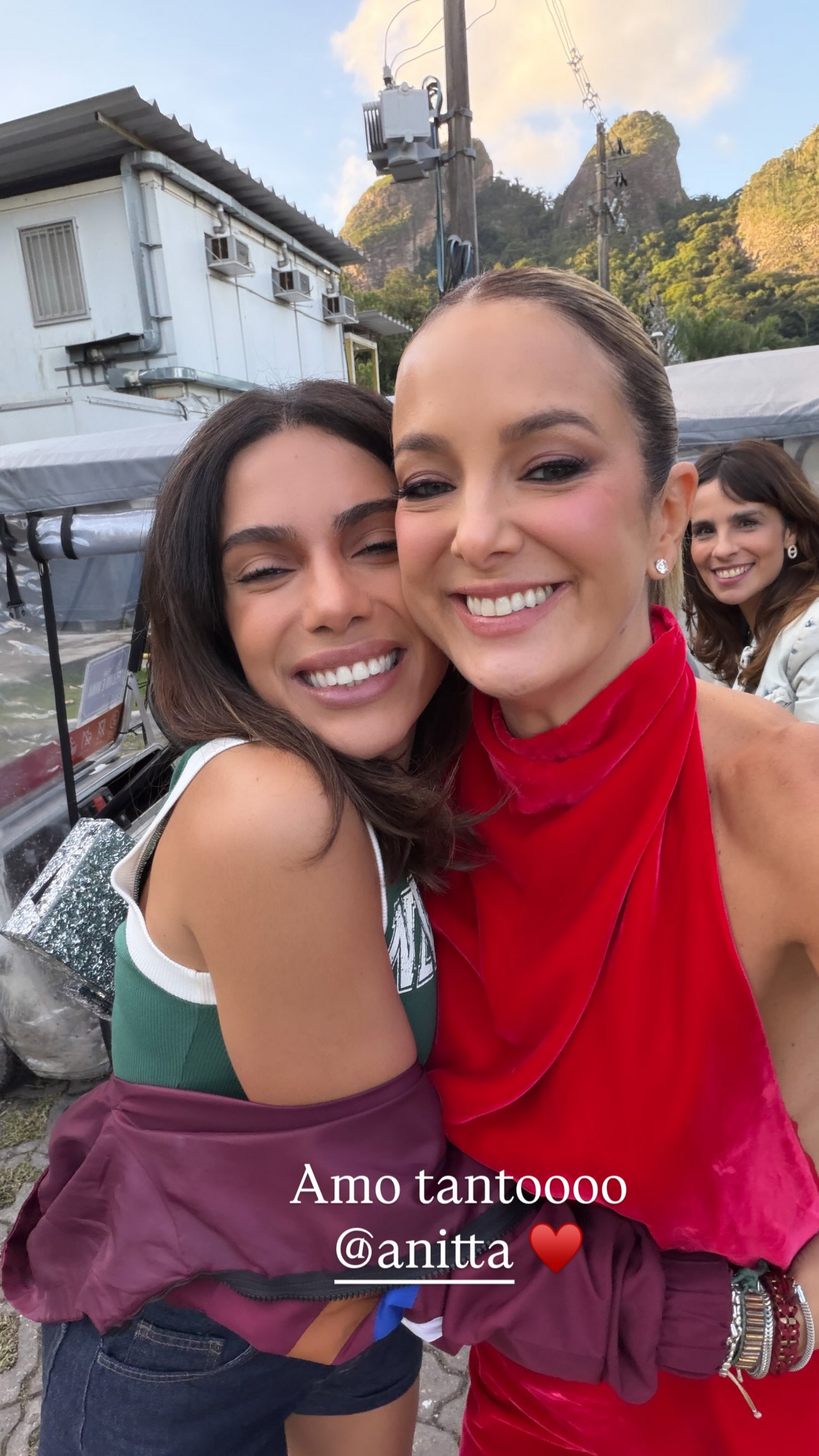 Anitta e Ticiane Pinheiro - Reprodução do Instagram