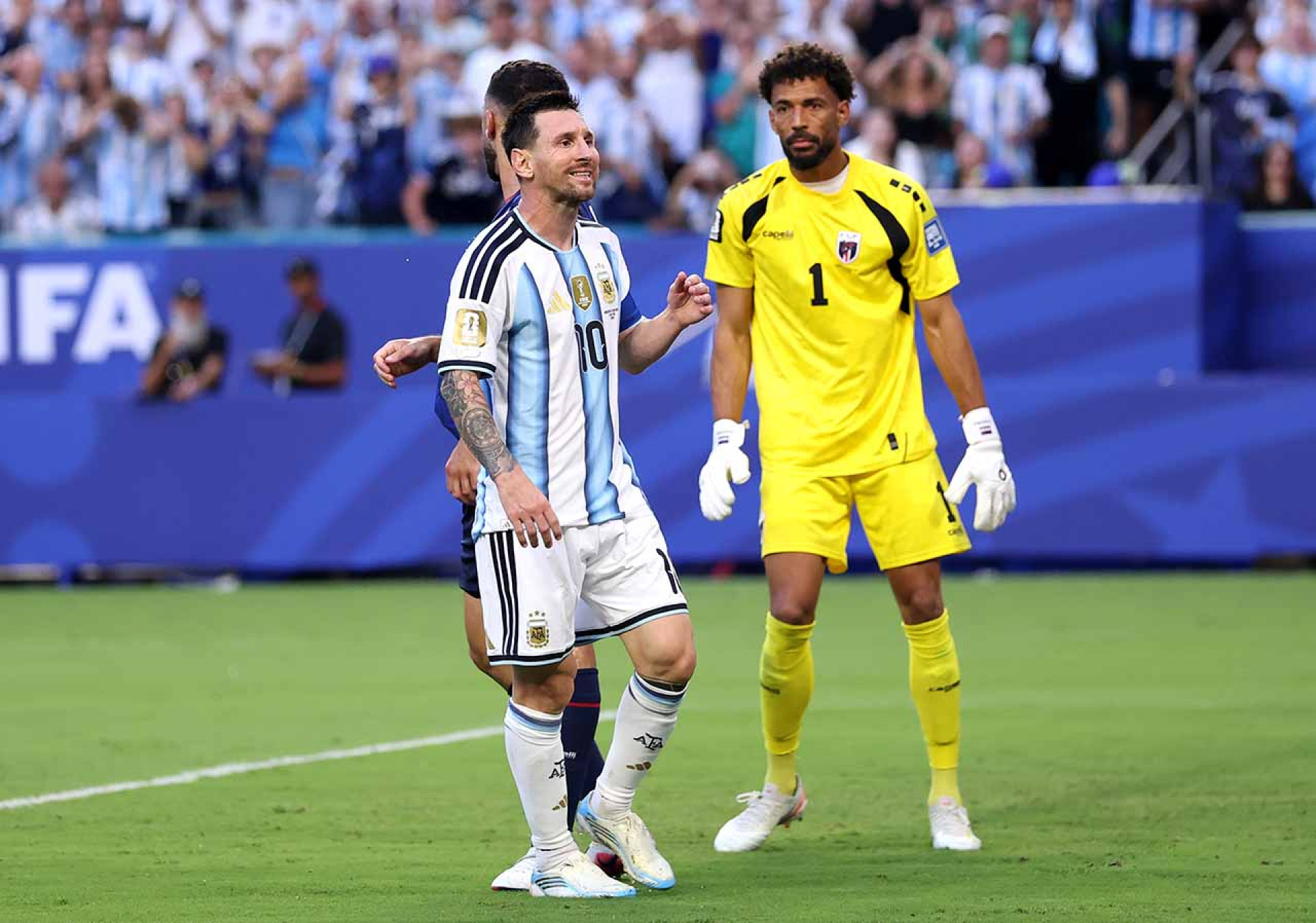 MIAMI GARDENS, FLORIDA - JULY 03: Lionel Messi #10 of Argentina reacts after a missed chance during the FIFA World Cup 2026 Round of 32 match between Argentina and Cabo Verde at Miami Stadium on July 03, 2026 in Miami Gardens, Florida. (Photo by Darrian Traynor/Getty Images)