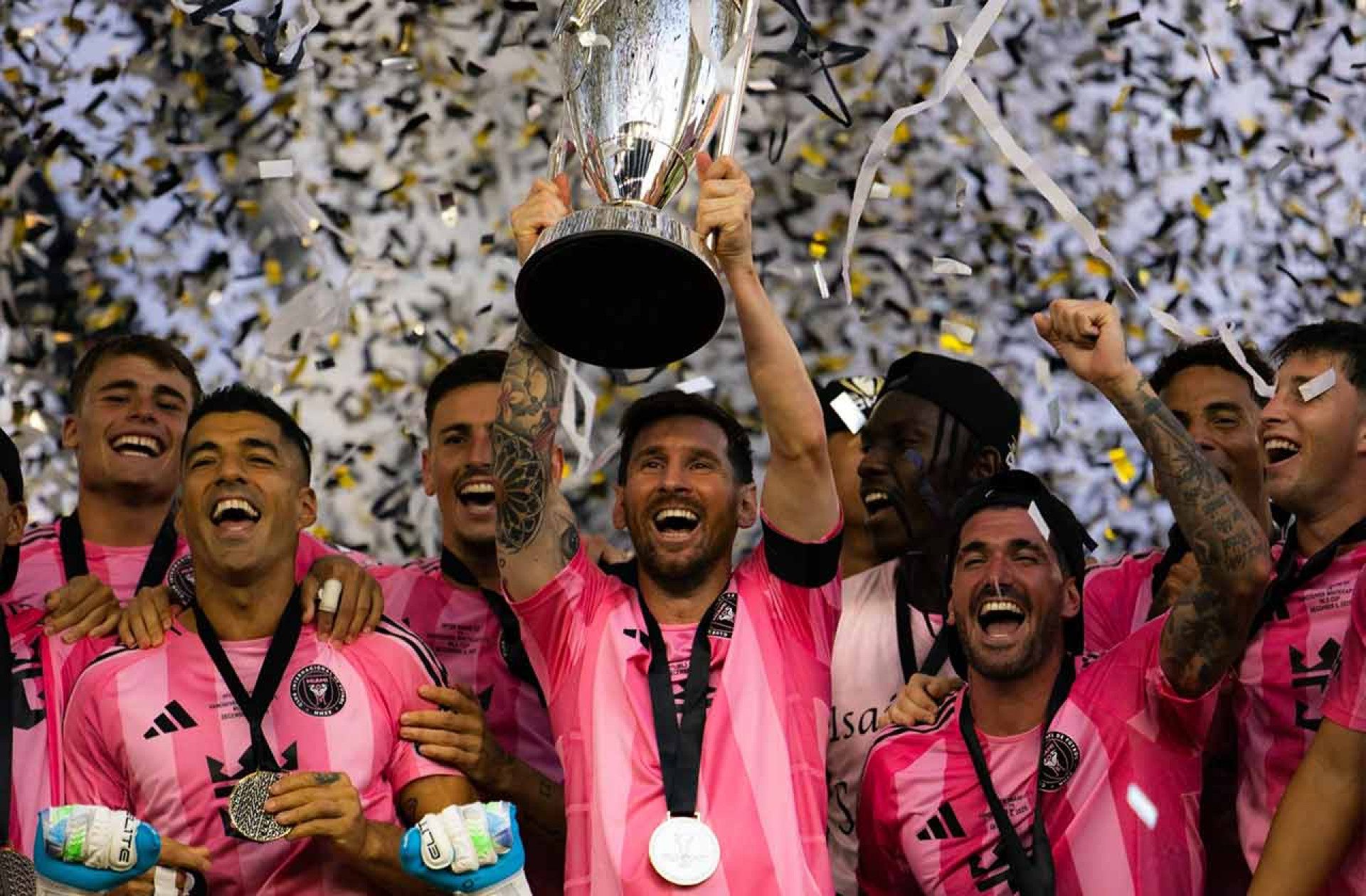 Real Madrid lidera ranking da Forbes; veja os clubes mais valiosos do mundo em 2026