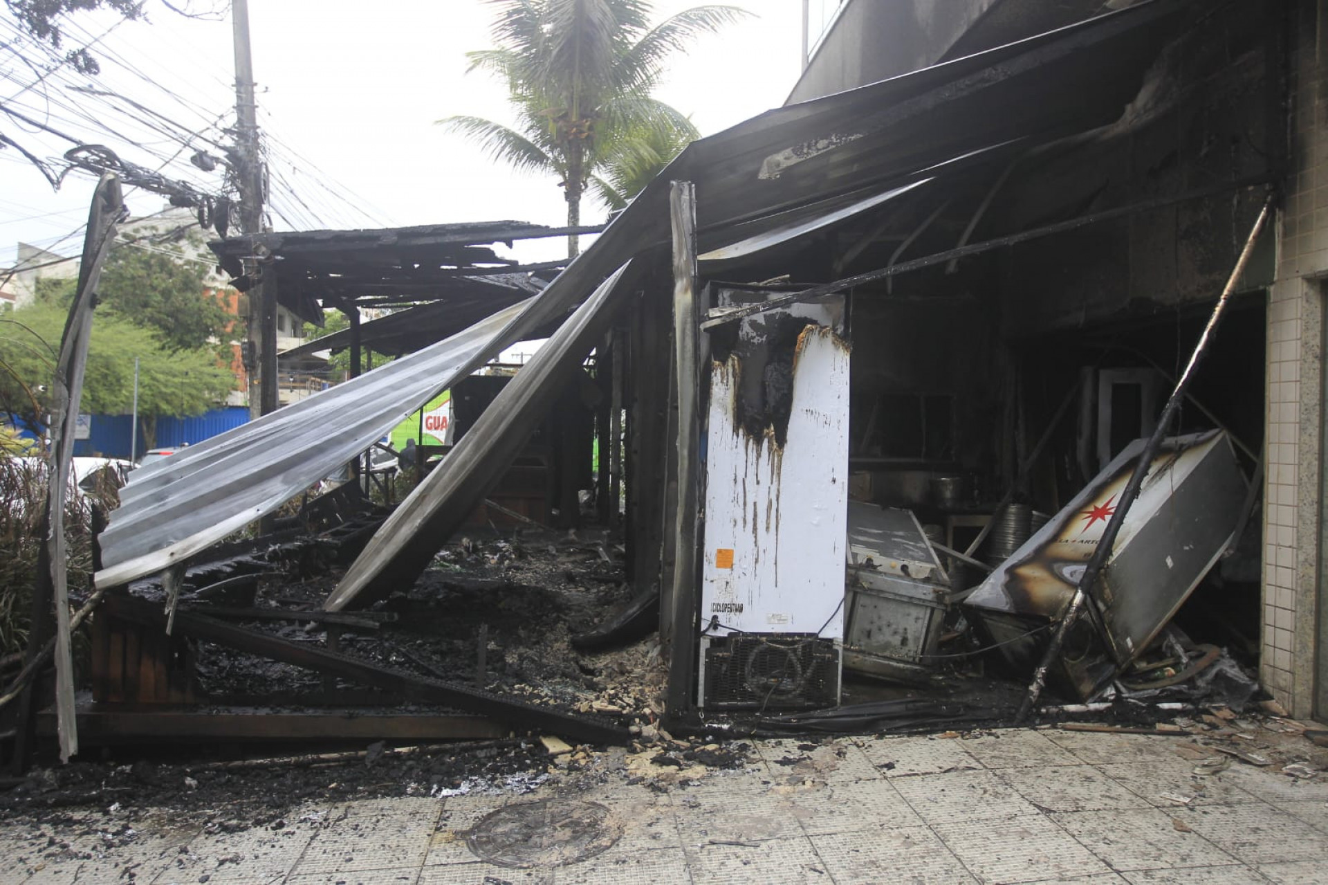 Exquina afirmou que o incêndio está sendo investigado - Reginaldo Pimenta / Agência O Dia