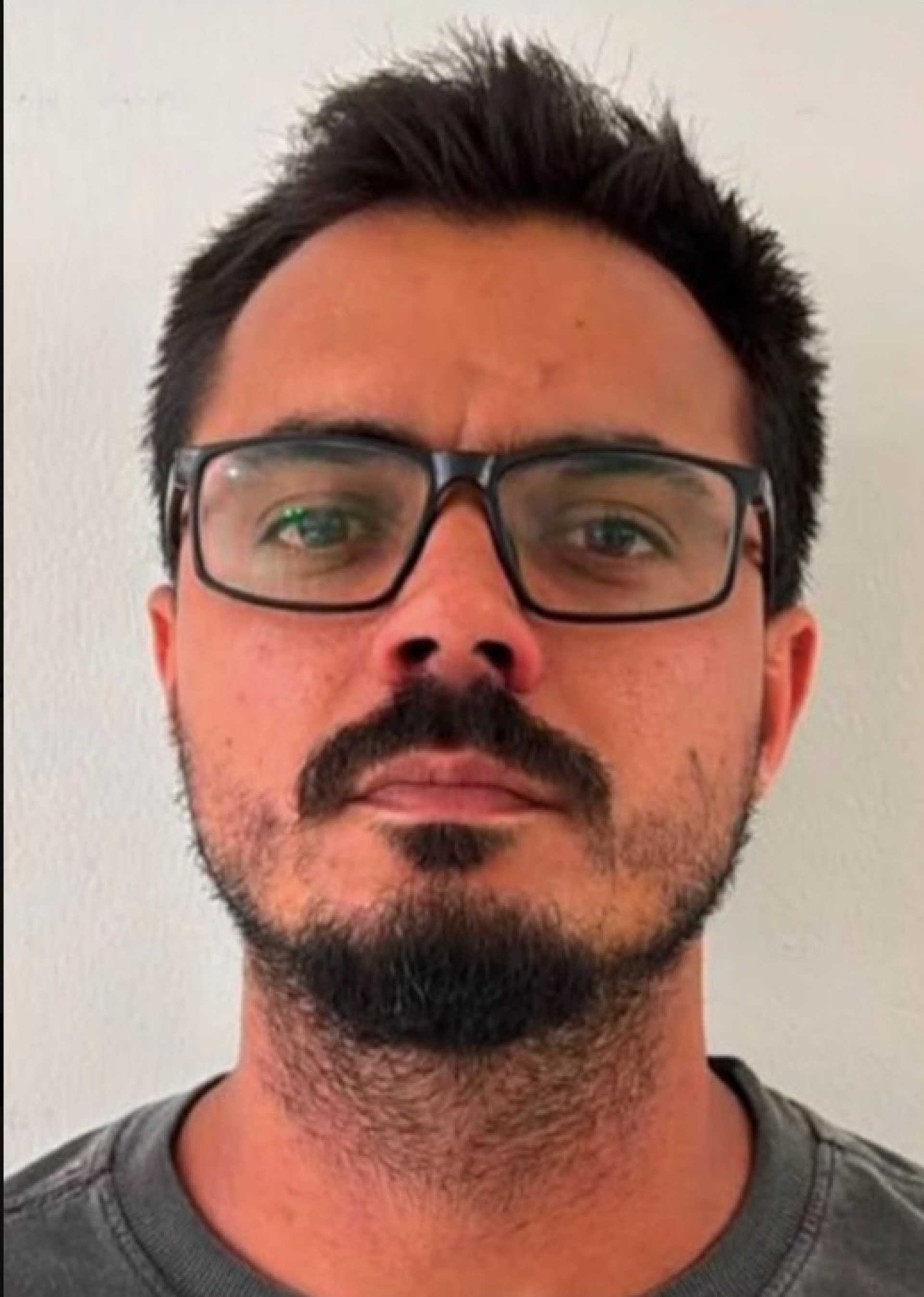 Policial civil Carlos Alberto Freire Neto, de 35 anos, morreu depois de ser atingido na cabeça 